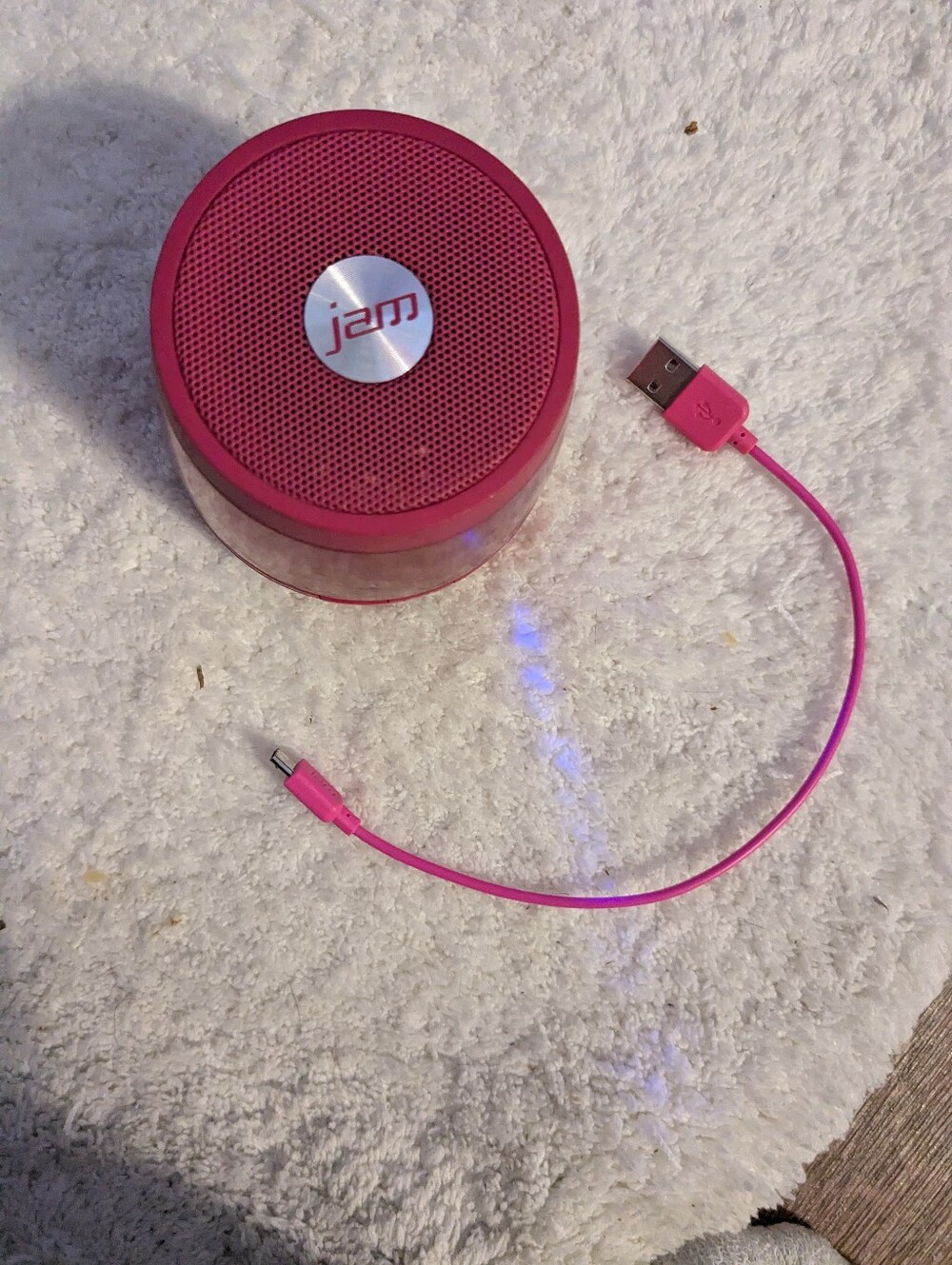 Portable Bluetooth Speaker and Charging Cable - Pink